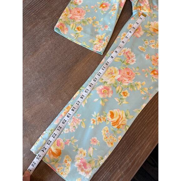 JONES NEW YORK Signature Blue Floral Cropped Pants Women's size 6 Coquette - Picture 7 of 8